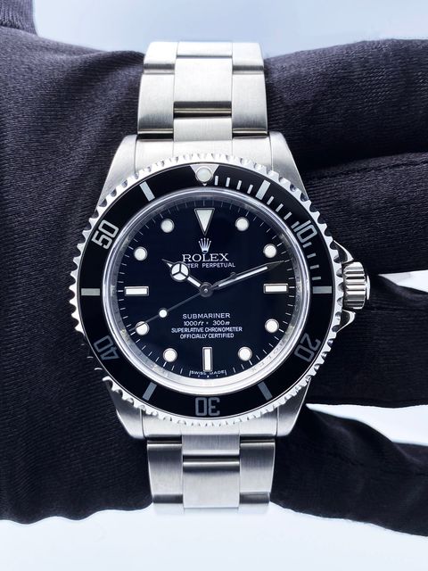 Rolex Submariner 14060M Image 2